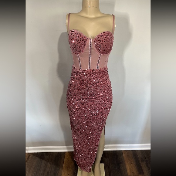 Dresses & Skirts - Dress size medium women prom formal evening special occasion pink corset new